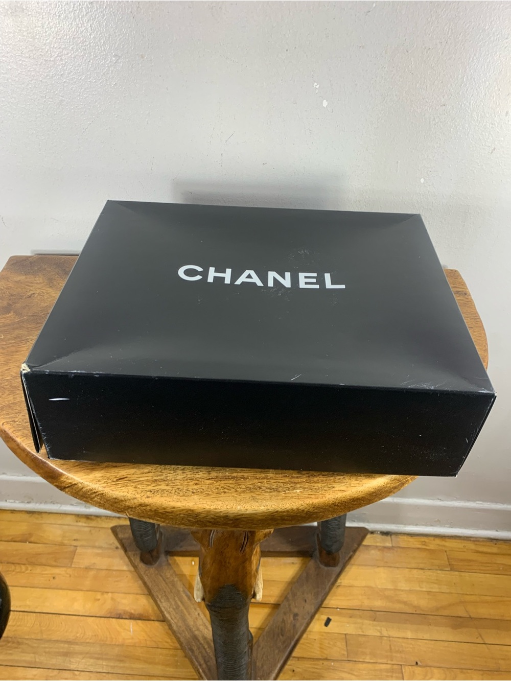 Large Authentic Chanel présentation box - Picture 2 of 9